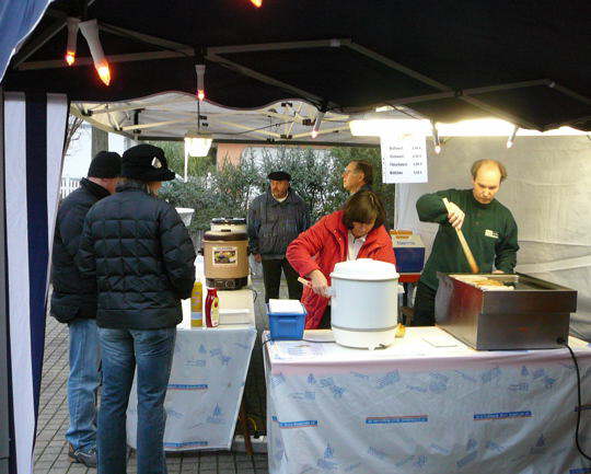 Dez 08 Weihnachtsbasar Htt 007