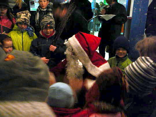 Dez 08 Weihnachtsbasar Htt 035
